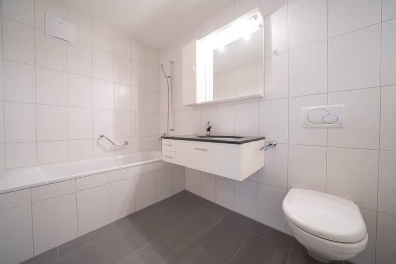 Badezimmer mit Dusche