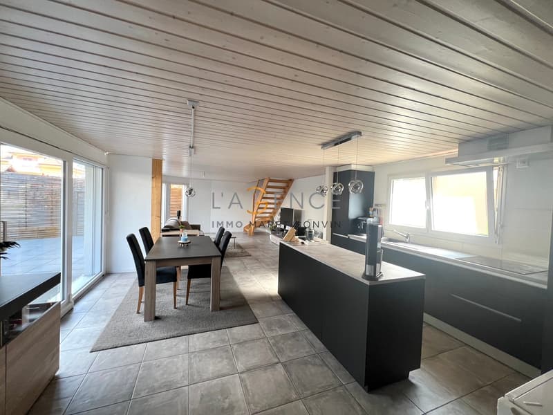 APPARTEMENT 3,5 PCES ET STUDIO DE 1,5 PCES DE RENDEMENT (2)