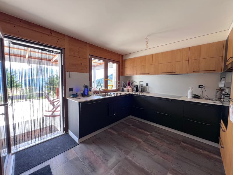 CHARMANT CHALET RENOVE AUX MAYEN DE CONTHEY (3)