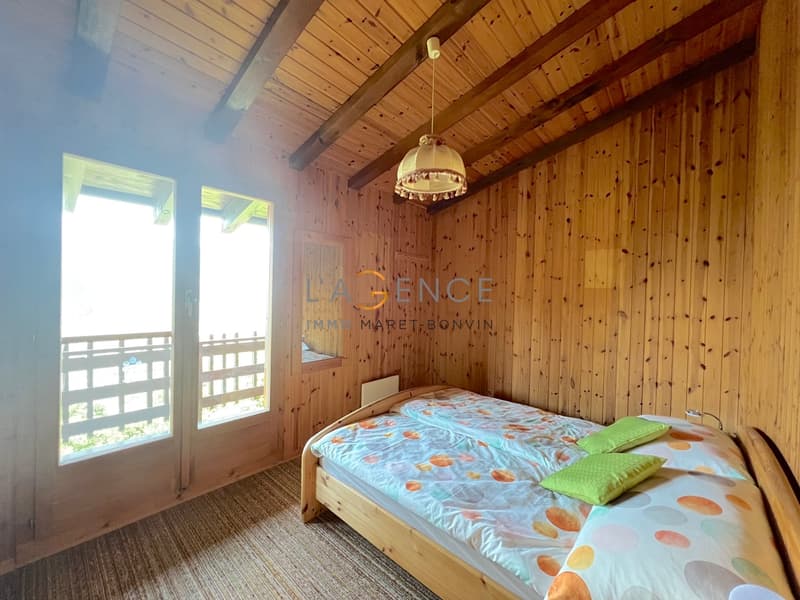 CHALET TRADITIONNEL AVEC VUE IMPRENABLE (5)