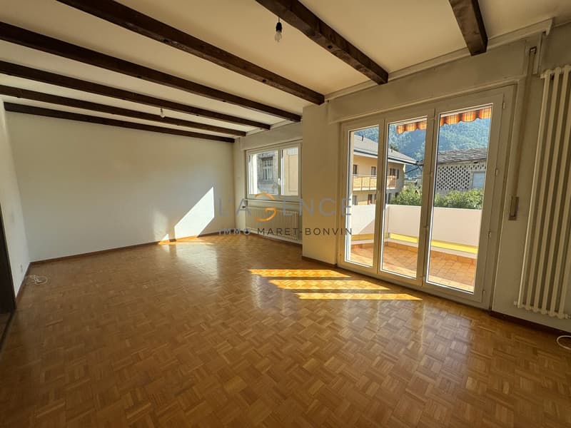 Appartement de 4.5 pièces dans une petite résidence - Uvrier (1)