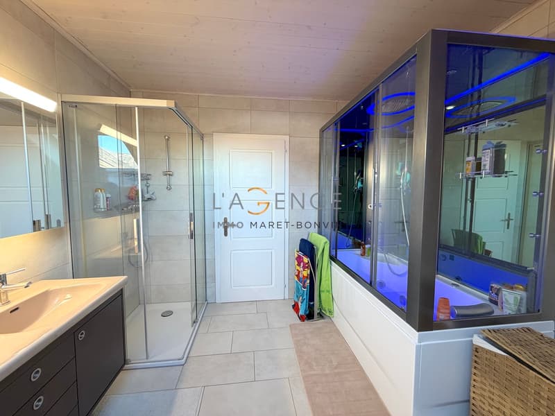 VILLA DE STANDING AVEC PISCINE (12)