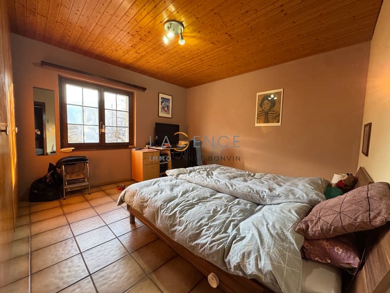 Villa individuelle sur terrain de 836M2 (4)