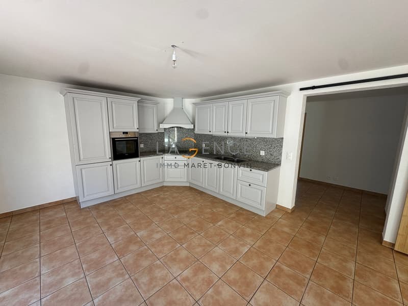 A saisir - lumineux appartement de 4.5 pièces (3)