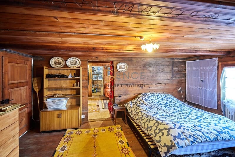 MAISON VILLAGEOISE DE CARACTERE A ST-GERMAIN ( SAVIESE ) (6)