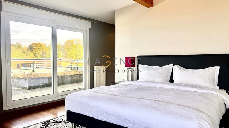 Appartement en attique de 5.5 pièces avec grande terrasse (8)