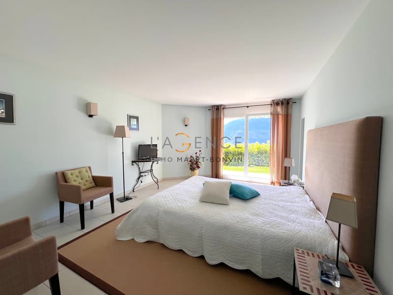 VILLA D'EXCEPTION A VENTHONE (9)