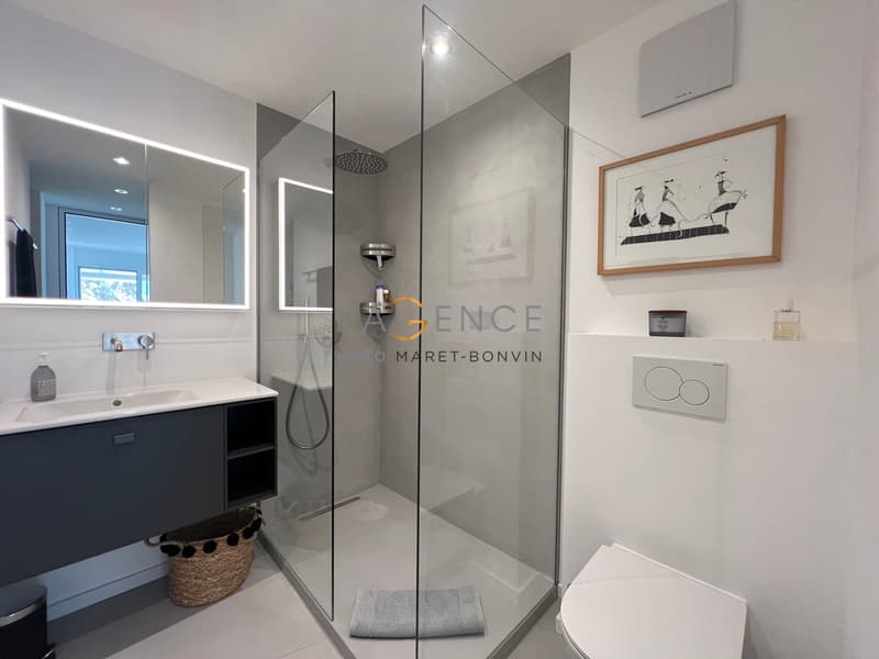 APPARTEMENT 3,5 PCES AVEC VERANDA ET VUE SUR LES CHATEAUX - GRAVELONE (7)