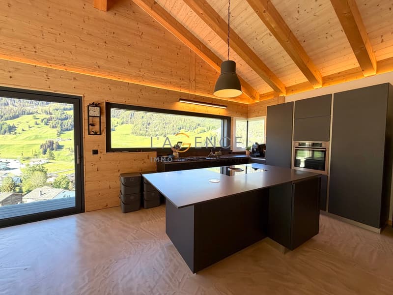 CHALET D'EXCEPTION AVEC VUE PANORAMIQUE (3)