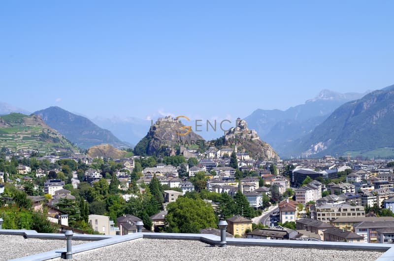 APPARTEMENT 3,5 PCES AVEC VERANDA ET VUE SUR LES CHATEAUX - GRAVELONE (8)