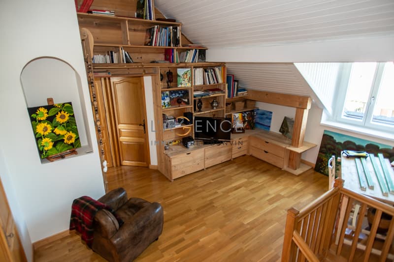 Neuvecelle - Maison 8 pièces de 189M2 (7)