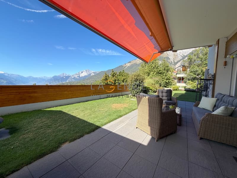 Arbaz - Un rez-de-jardin généreux face aux Alpes valaisannes (1)