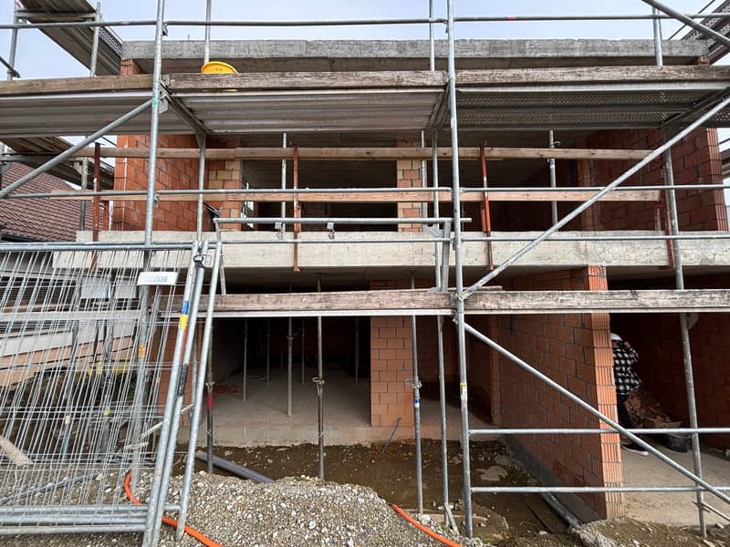 Rohbau Reinach AG: 2 x 3.5-Zimmer-Wohnungen, ca. 175 m2 (2)
