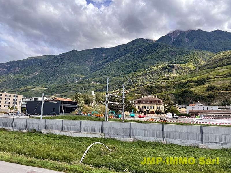 Très bel appartement en attique dans petite PPE (20)