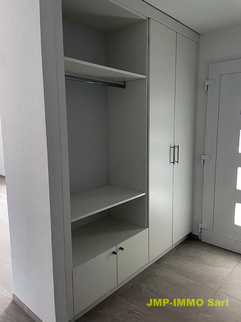Très bel appartement en attique dans petite PPE (6)