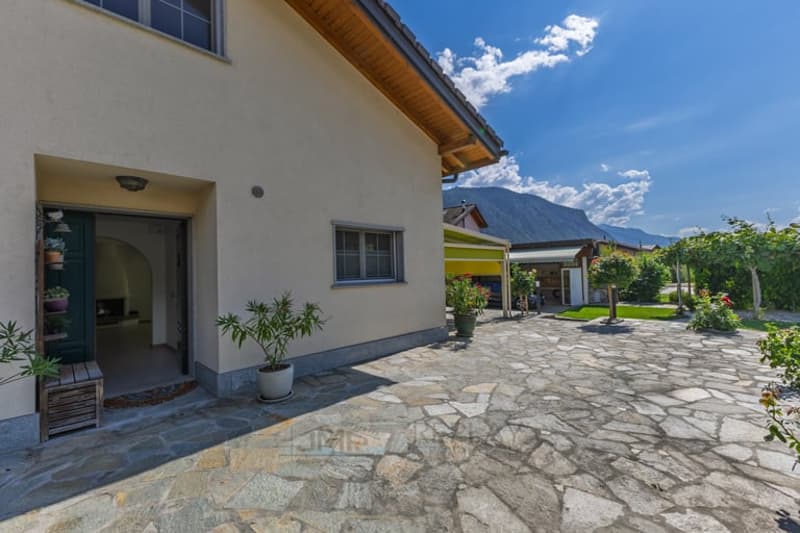 Magnifique villa de 6.5 pièces à Granges VS – Charme, espace et tranquilité (13)