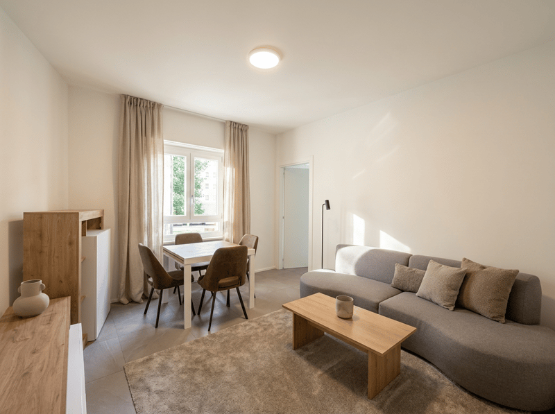 CHIASSO 3.5 loc. ARREDATO Pigione CHF 1'150 (1)