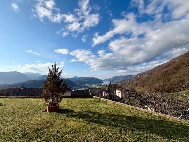 BOSCO LUGANESE | Casa Bifamiliare con Giardino Vista Lago (27)