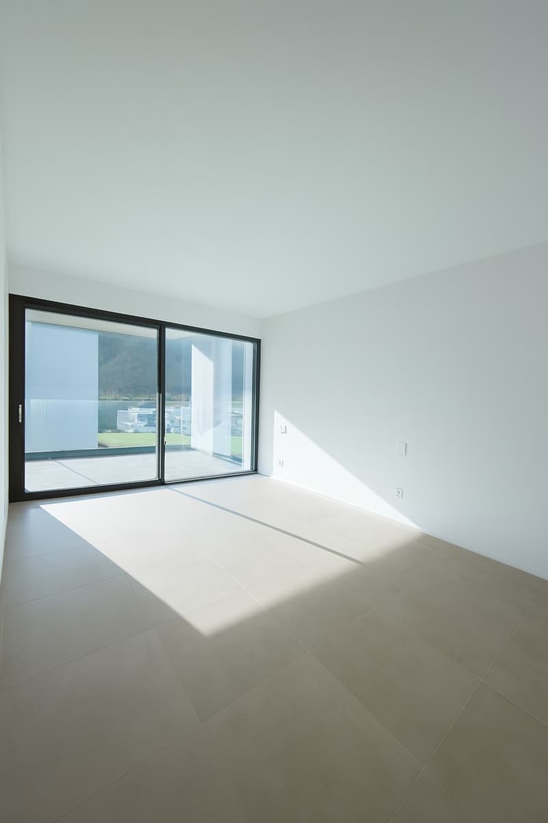 Monteggio Moderno con Grande Terrazza luminosa 3.5 loc. | (7)