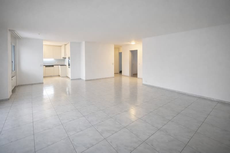 Helle 4.5-Zimmer-Wohnung mit Balkon in Bützberg – ab Oktober 2026 verfügbar (3)