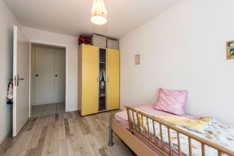 Grosszügige 5.5-Zimmer-Familienwohnung im beliebten Bruggereggquartier (8)