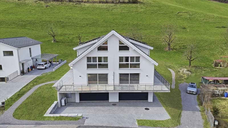 Moderne Doppelhaushälfte im Grünen mit Säntissicht – bezugsbereit (6)