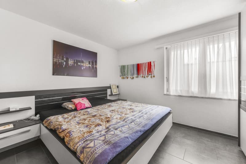 Wohnen mit Wohlgefühl: 4.5-Zimmer-Wohnung an idealer Lage (8)