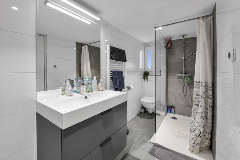 helle und freundliche 3.5 Zimmerwohnung im Zentrum von Flawil (7)