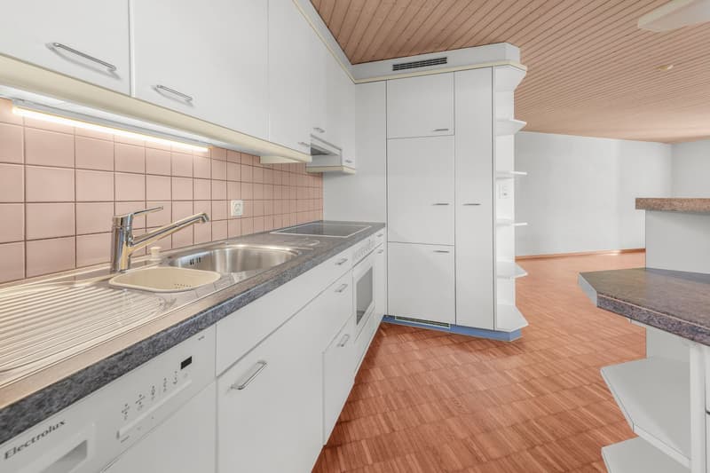 Wohnen mit Weitsicht: 4.5-Zimmer-Gartenwohnung mit viel Privatsphäre (5)