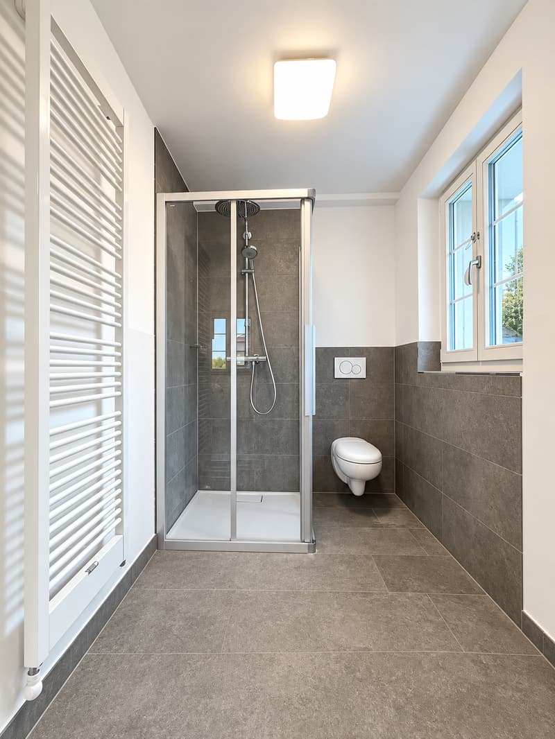 Nasszelle mit Dusche/WC