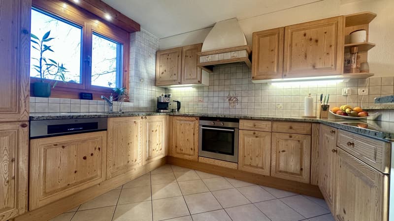 Charmante Maison de 220m², au calme (5)
