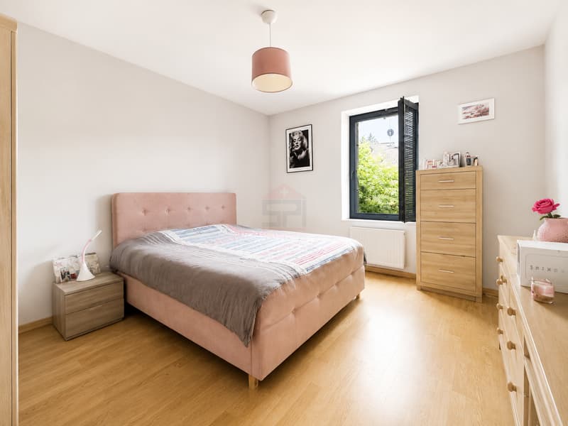 Superbe appartement rénové de 4,5 pièces Lumineux et idéalement situé (5)