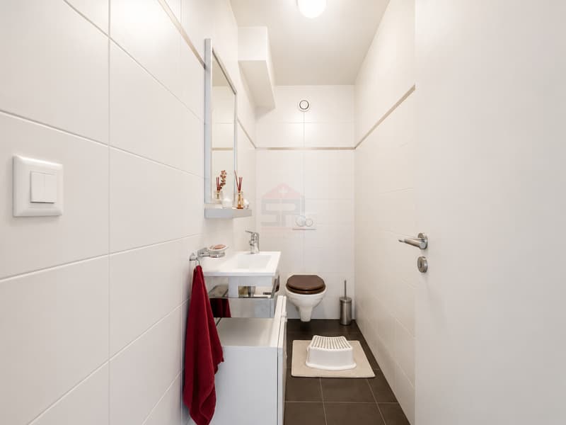 Superbe appartement rénové de 4,5 pièces Lumineux et idéalement situé (8)