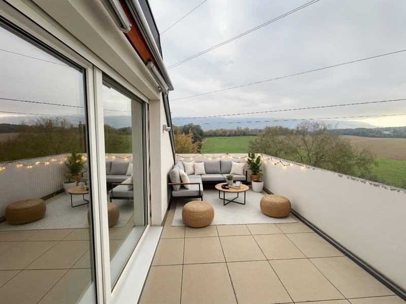 Attique de 3 pièces de 91m2 PPE au calme avec vue dégagée (7)