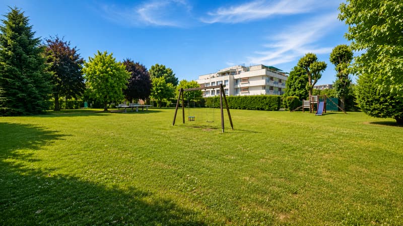 Maison contigue avec jardin privatif au sein d'un parc privé exclusif (3)