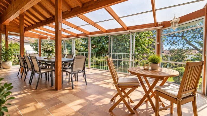 Élégante propriété individuelle de 325m² au coeur d'un écrin de verdure de 1300m² (3)