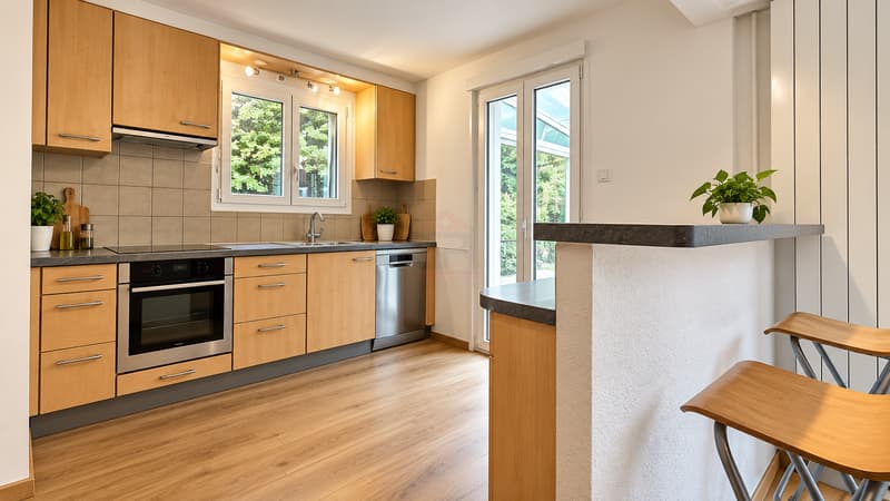 Rare appartement de 5 pièces avec jardin privatif de 500 m² (6)