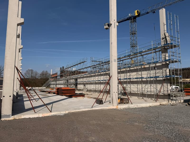 Immeuble commercial et industriel moderne avec espaces de bureau à Bischofszell (7)