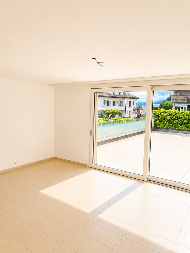 À VENDRE — Magnifique studio avec immense terrasse à Begnins (VD) (3)