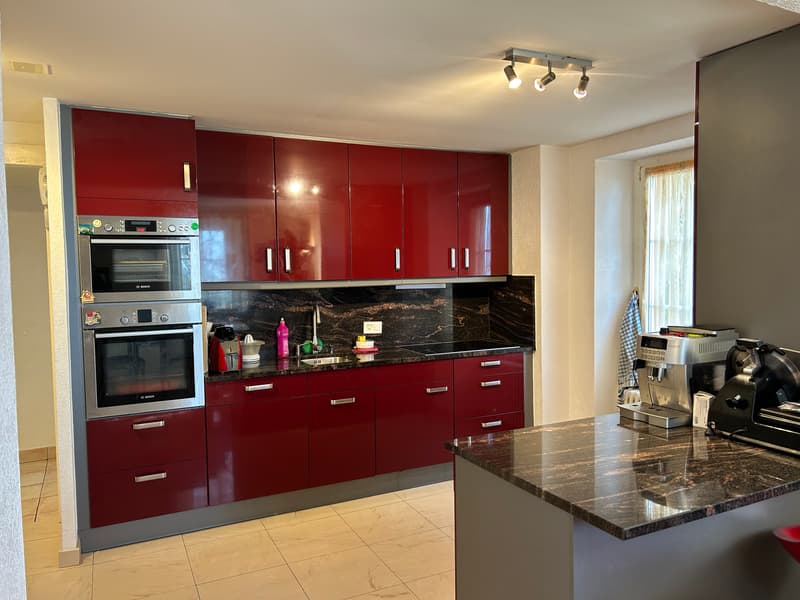 Immeuble de rendement proche de Montreux avec vue sur le lac – 3 appartements, jardins, terrasses (10)