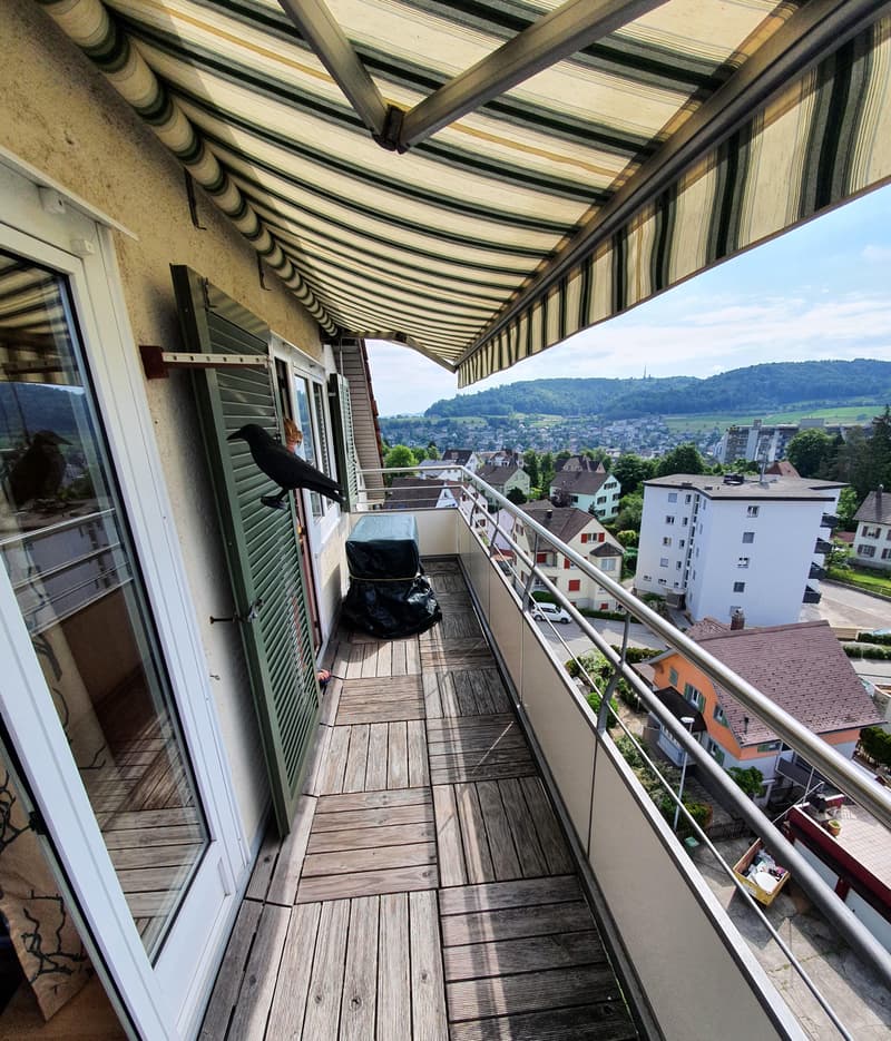 3-Zimmer-Wohnung im 5. Obergeschoss mit toller Aussicht! (8)