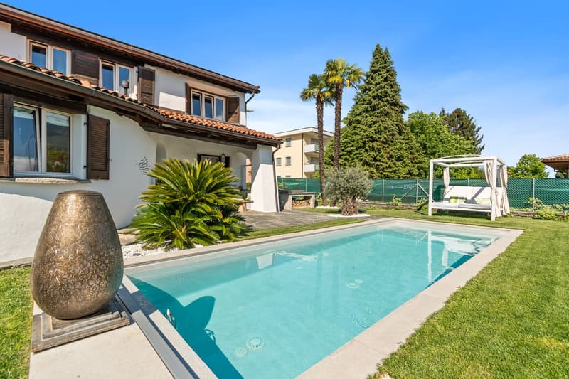 House Cecilia (2)