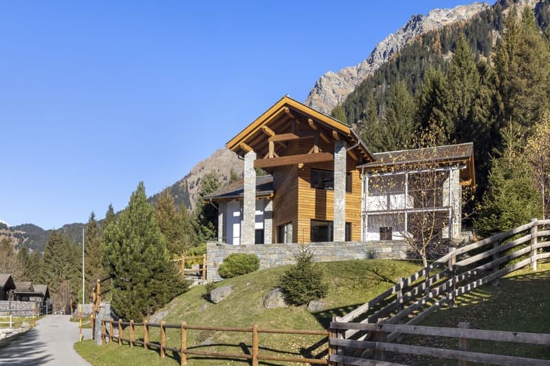 PIAN SAN GIACOMO – Chalet unique et exclusif (4)