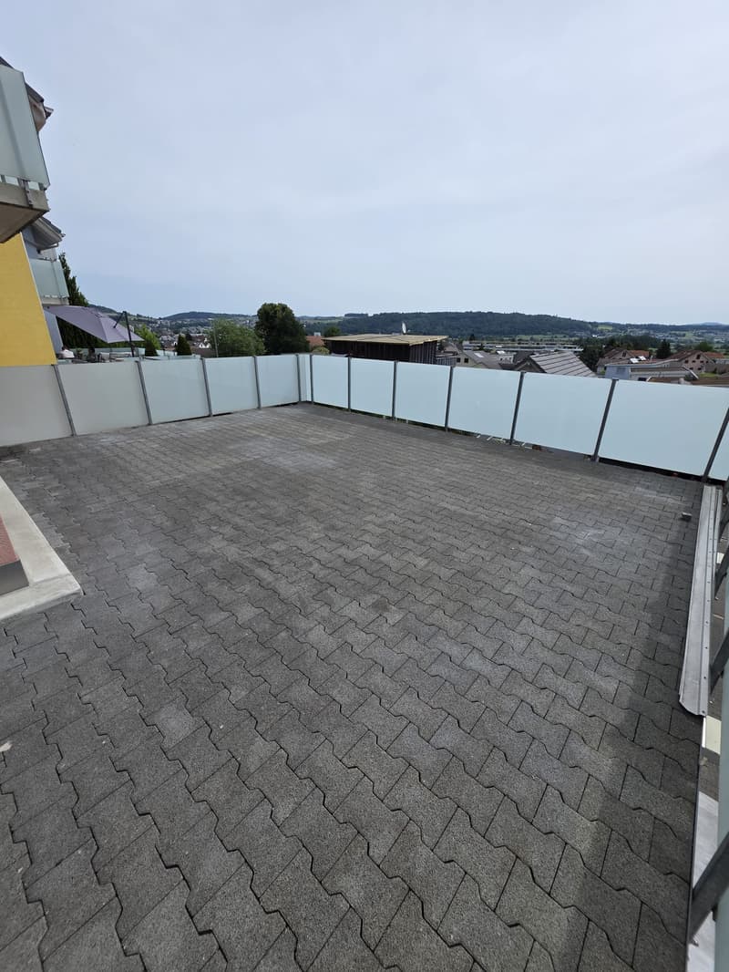 Charmante 4.5-Zimmer-Maisonettwohnung in Dintikon – Sofort verfügbar! (8)
