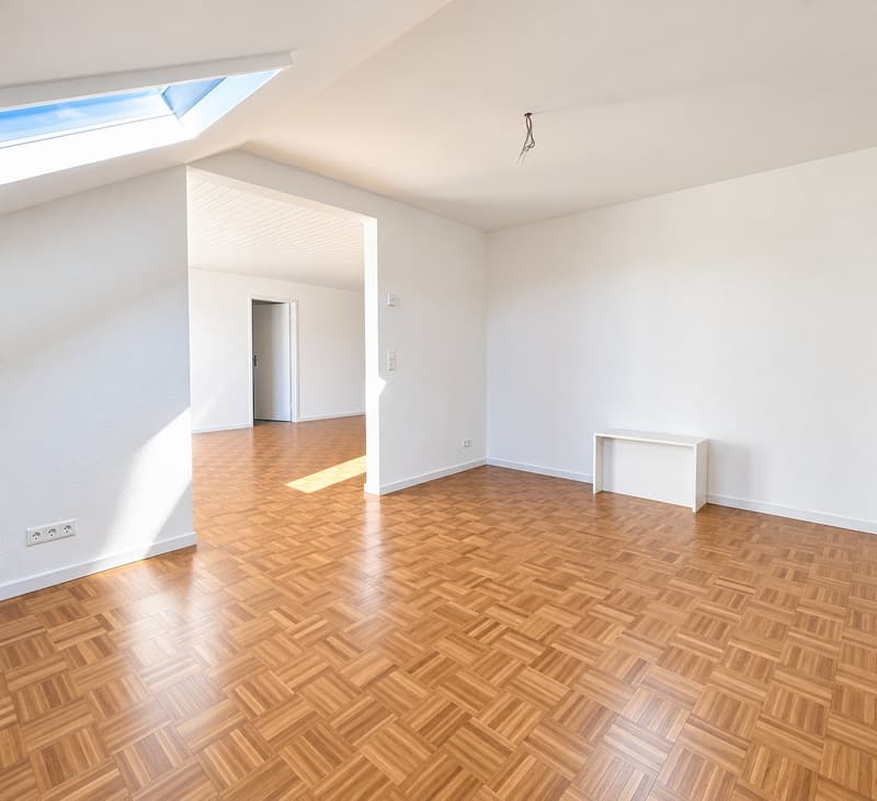 Nebenzimmer angrenzend an Wohnzimmer