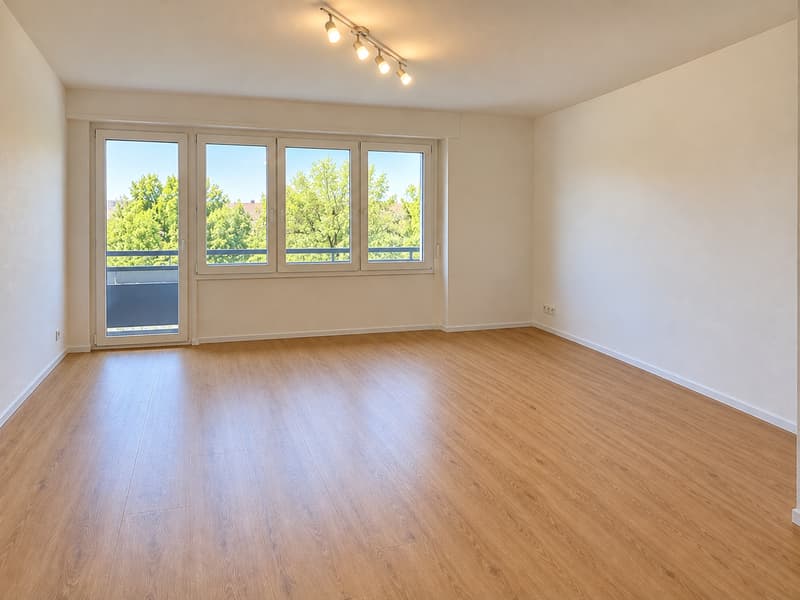Helle 4-Zimmer-Wohnung mit Balkon in Opfikon – ab Dezember 2026 verfügbar (1)