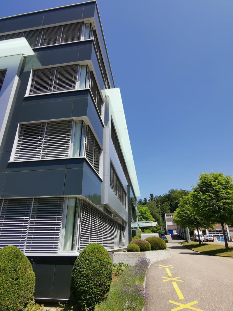 Büro- und Praxisräume an wunderbarer Lage nahe Baden und Kantonsspital (1)