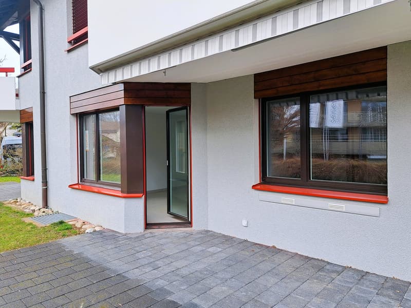 Moderne 2.5-Zimmer-Wohnung direkt neben dem Bahnhof (6)