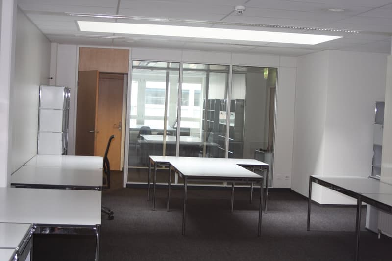 Mieten Sie da wo es sich lohnt, Geschäfte zu machen! Büro- und Praxisräume mit Stil. (5)