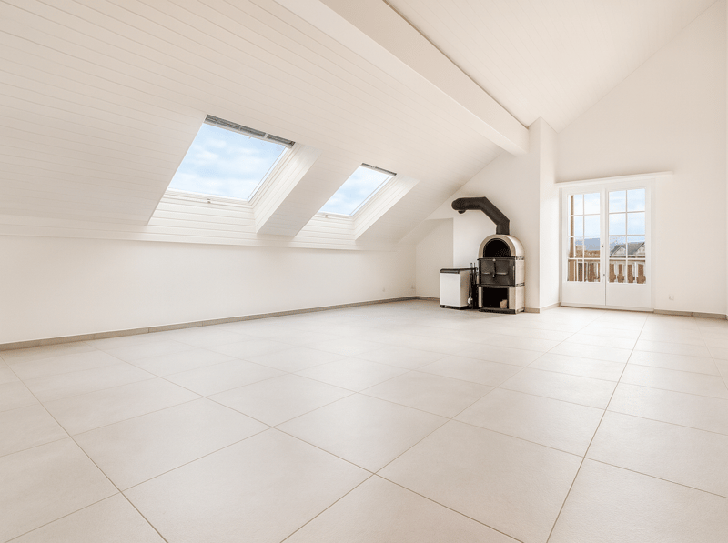 Benvenuti nella vostra nuova casa a Winkel - Appartamento mansardato esclusivo di 4,5 locali (3)
